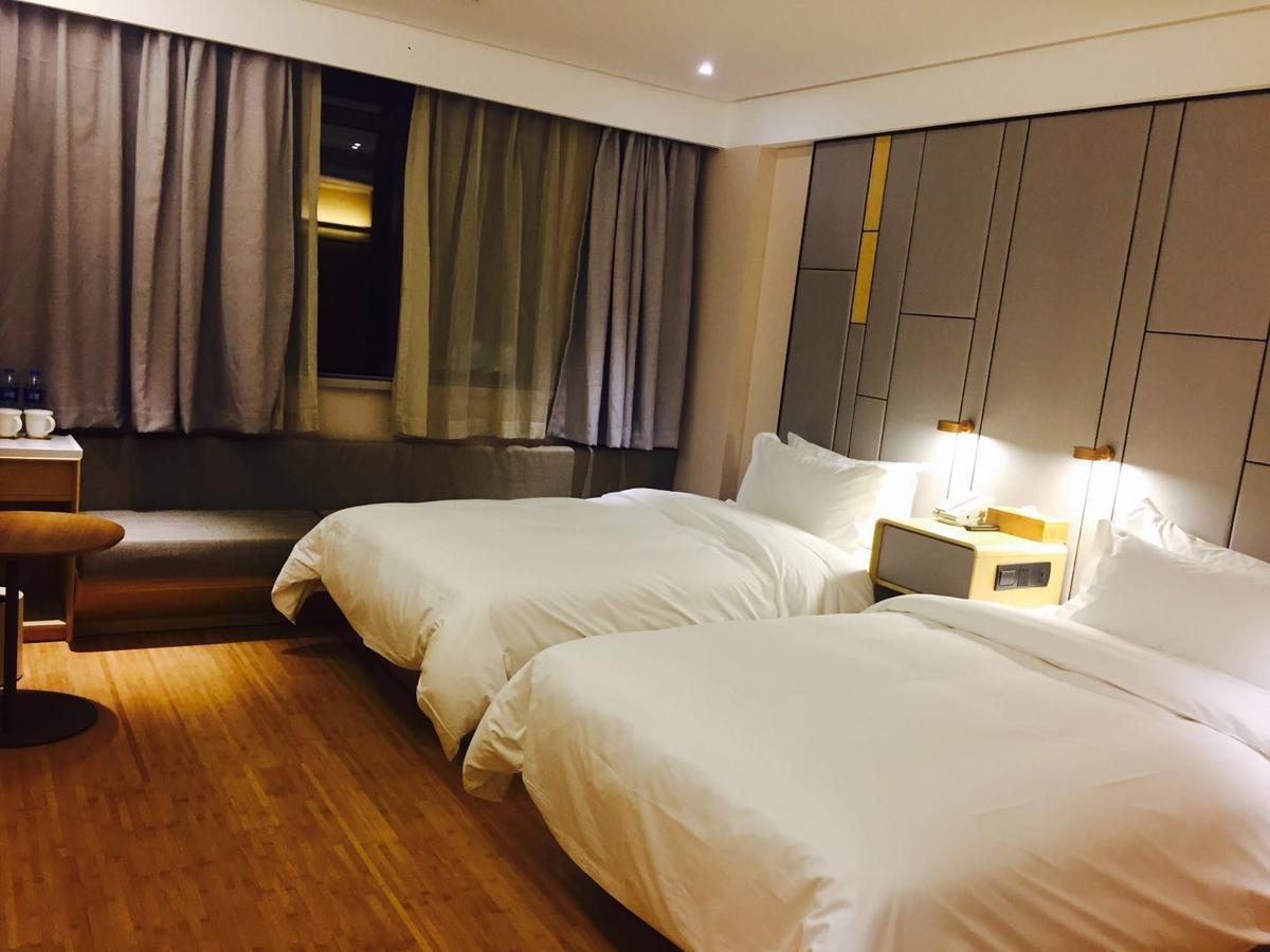 Ss Hotel Xujiahui Шанхай Экстерьер фото