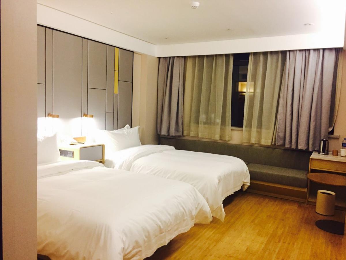 Ss Hotel Xujiahui Шанхай Экстерьер фото